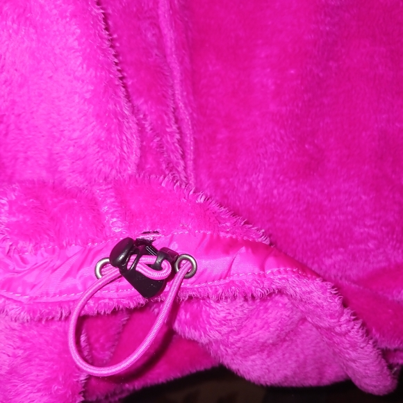 North face small hot pink fuzzy winter jacket - Picture 9 of 9